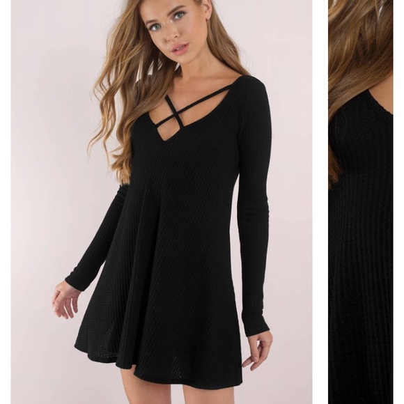 Tobi Dresses & Skirts - NWT Tobi Criss Cross Dress